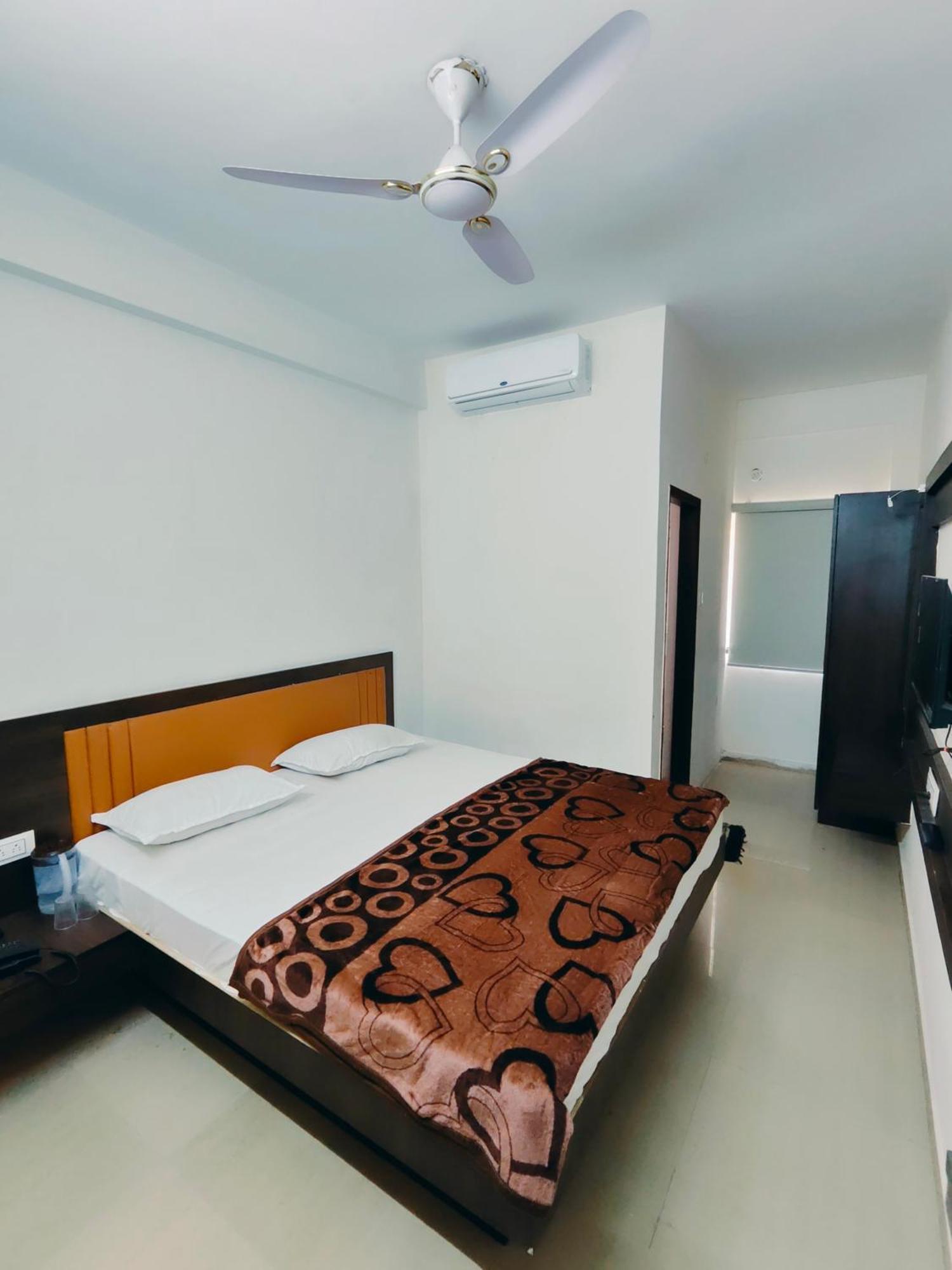 Hotel Heritage Palace Bhuj Exterior foto